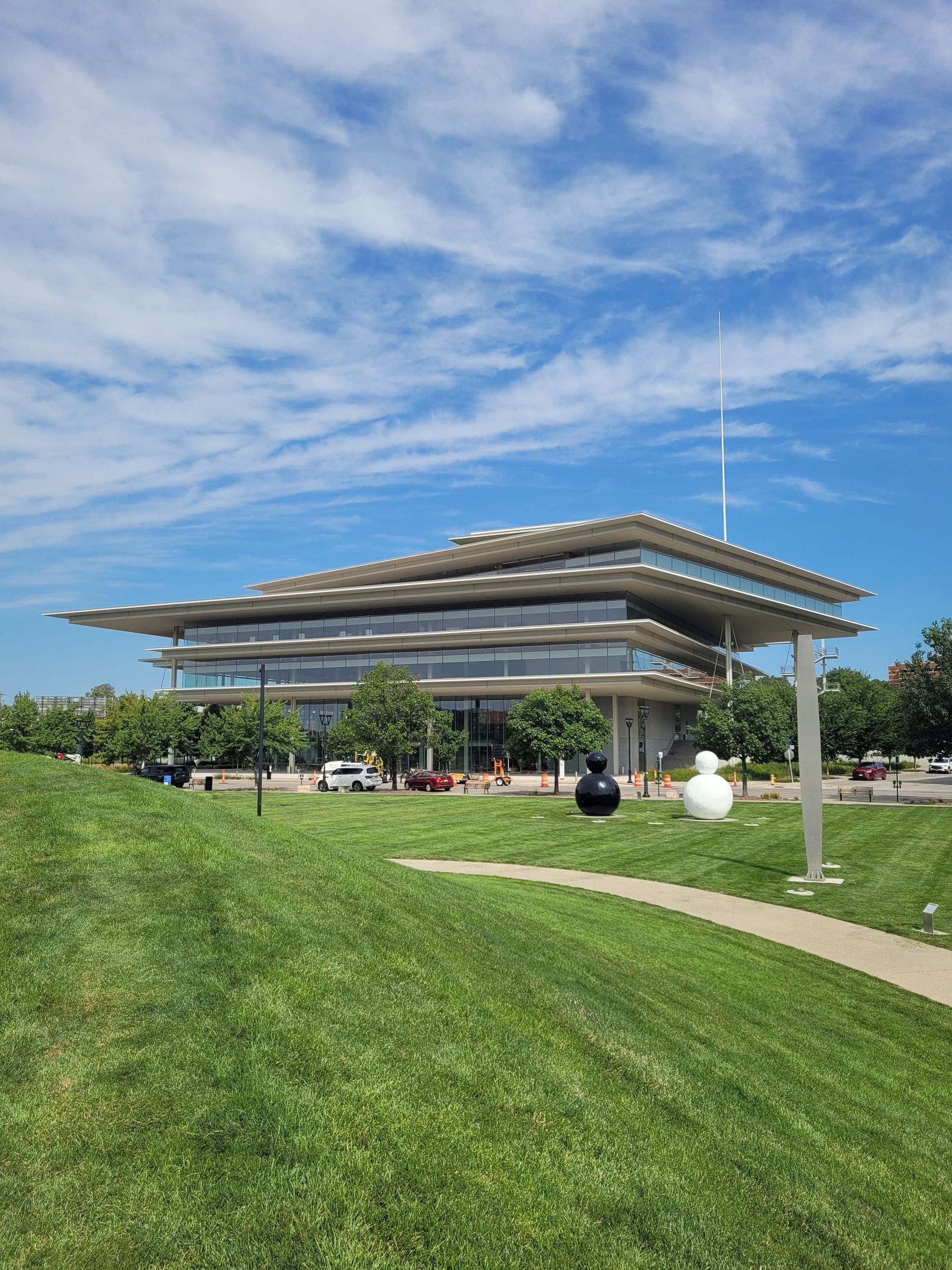 Contemporary architectural structure in Des Moines, Iowa on a sunny day.